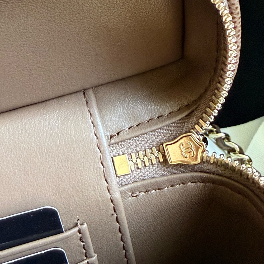 !SOLD! 
CHANEL Brown Quilted Vanity Bag with Gold Chain Strap - Picture 8 of 11